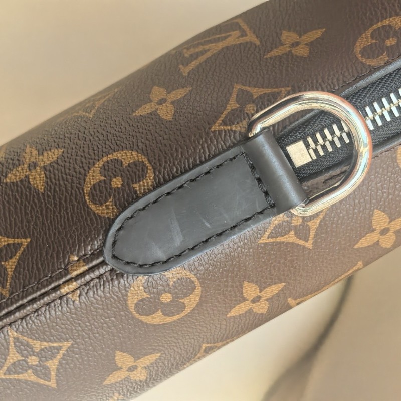 LV老花電腦公文包郵差包 電腦公事包-9