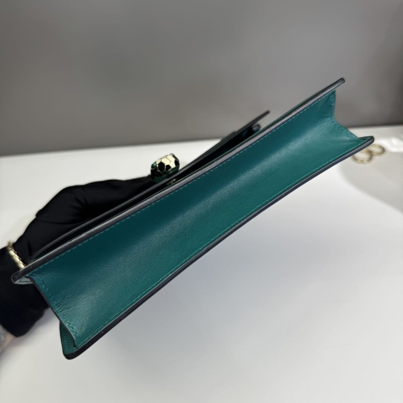 BVLGARI蛇頭包woc祖母綠色-4