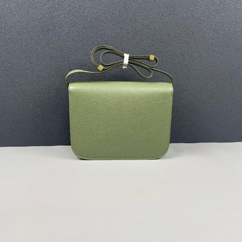 Celine 牙籤紋金扣中號box牛皮 斜背包-1