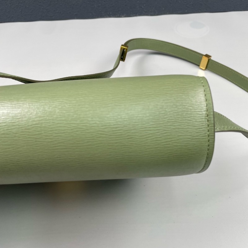 Celine 牙籤紋金扣中號box牛皮 斜背包-14