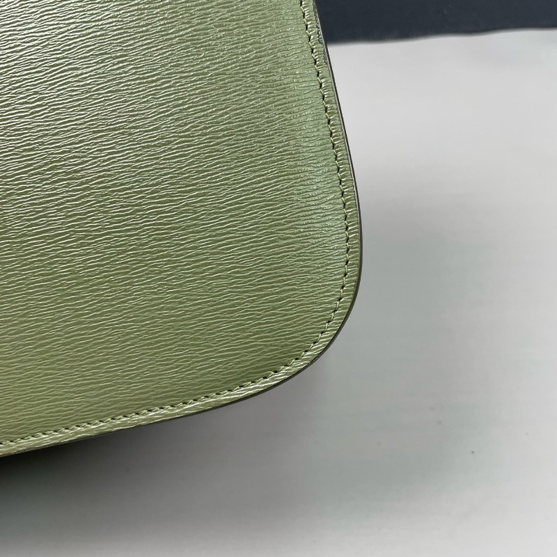 Celine 牙籤紋金扣中號box牛皮 斜背包-23