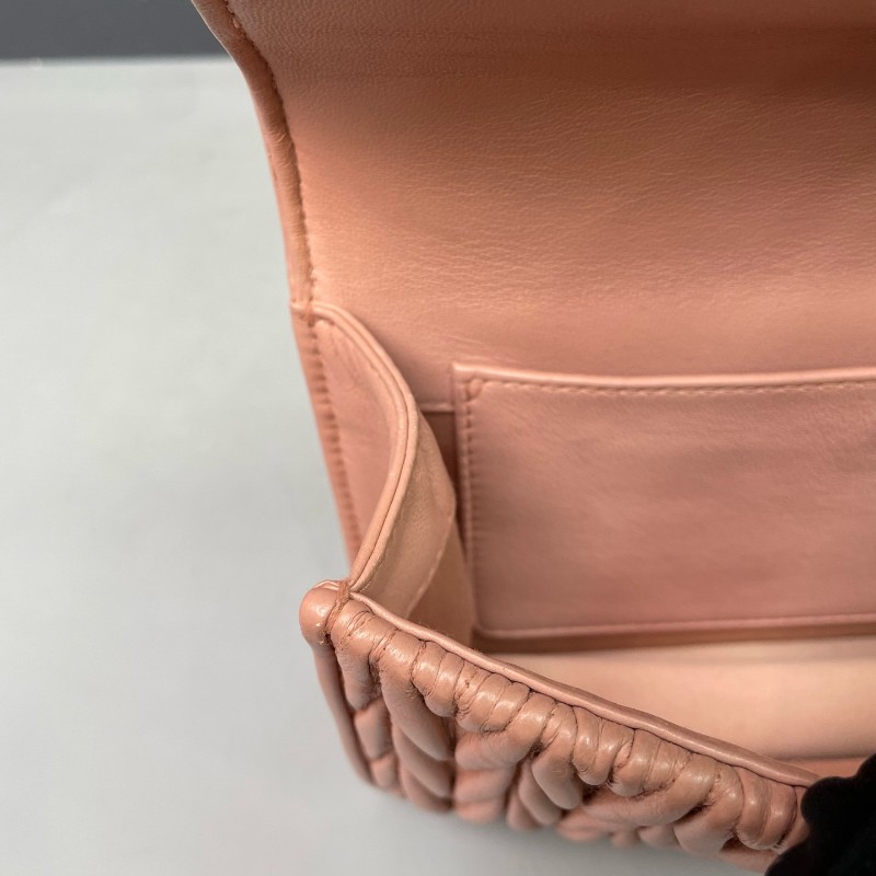 MiuMiu 粉色全皮皺褶手提包肩背包-22