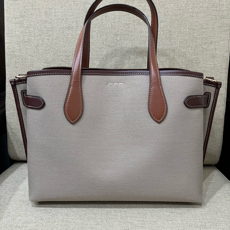 （全新）COACH HANNA CARRYALL 肩背包-1