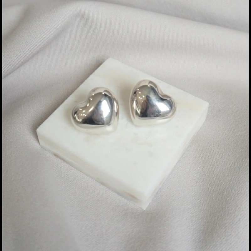 Tiffany&Co 心形針式耳環-2