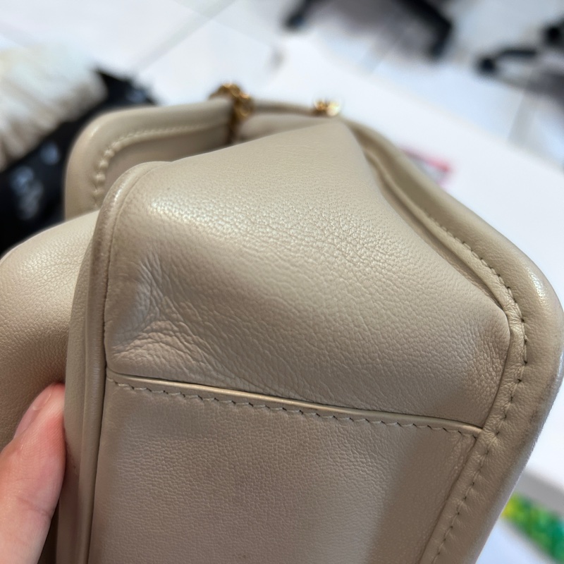 SAINT LAURENT 奶油白Niki D釦金鍊-5