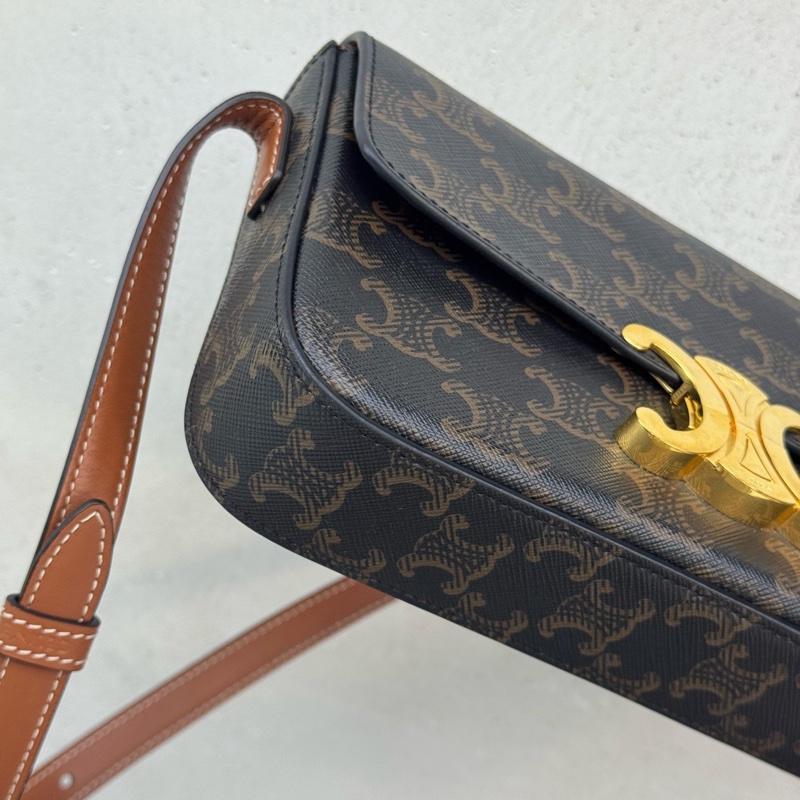 Celine凱旋門老花腋下包-4