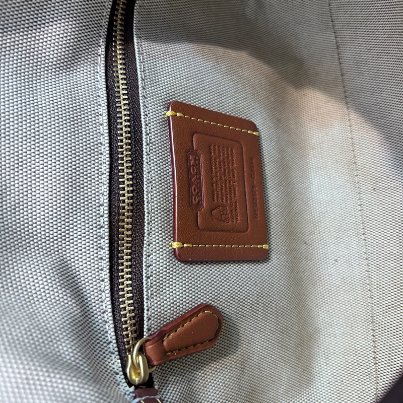 COACH 老花皮革-3