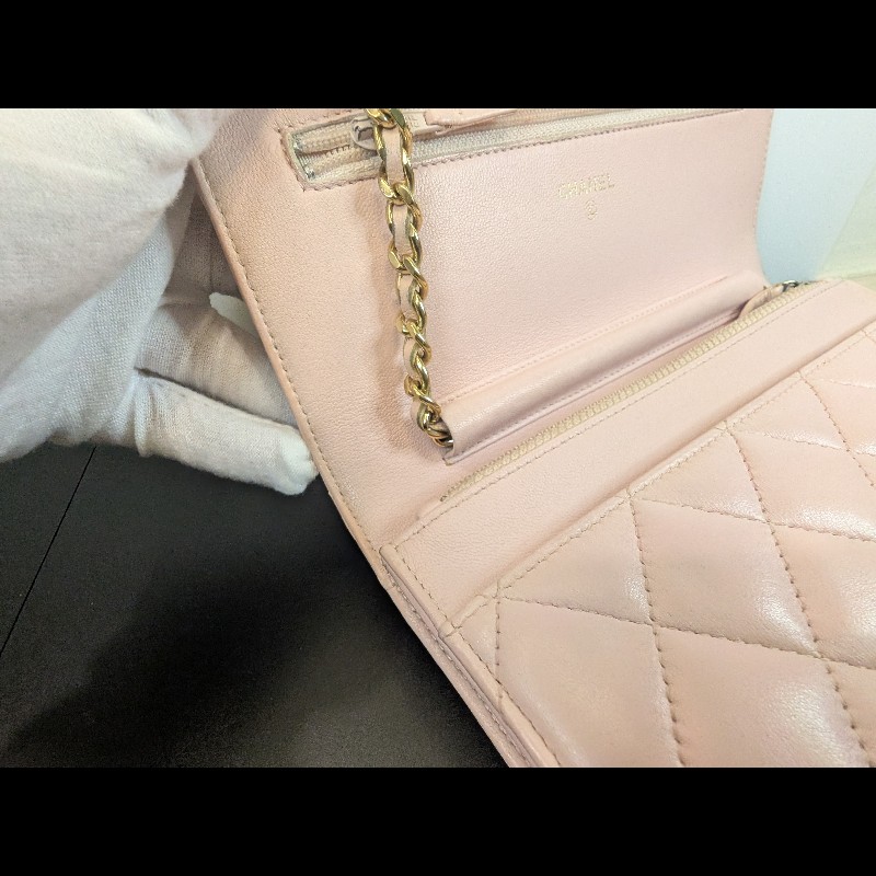 Chanel 稀有櫻花粉 小羊皮鏈條WOC 九成新-3
