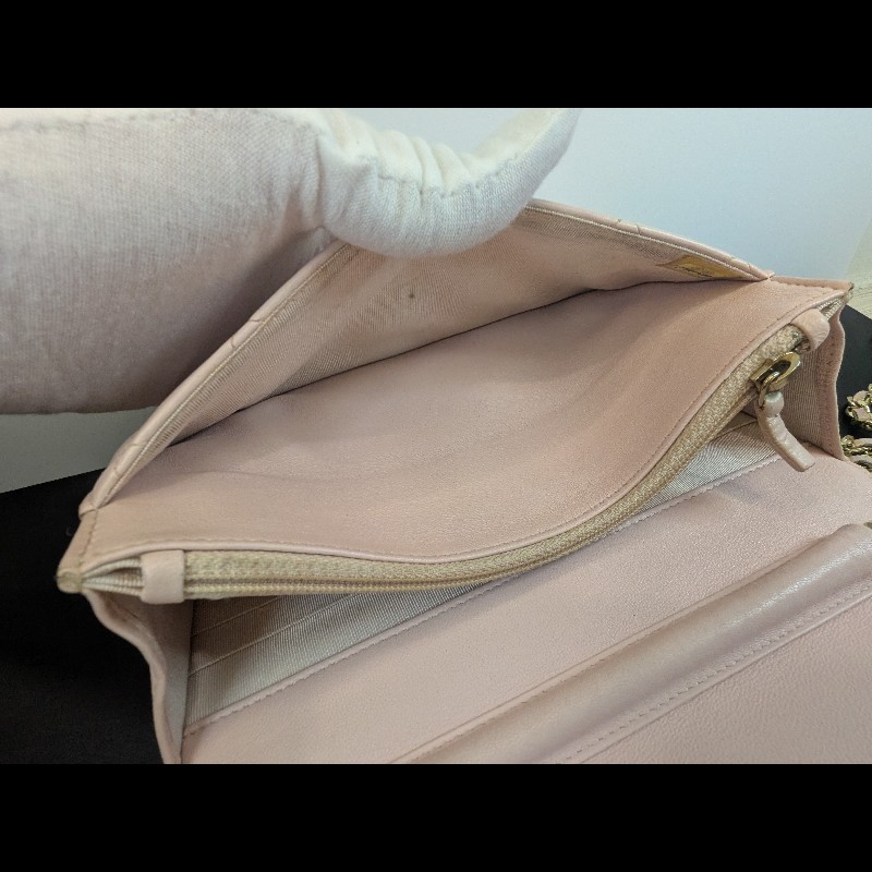 Chanel 稀有櫻花粉 小羊皮鏈條WOC 九成新-15