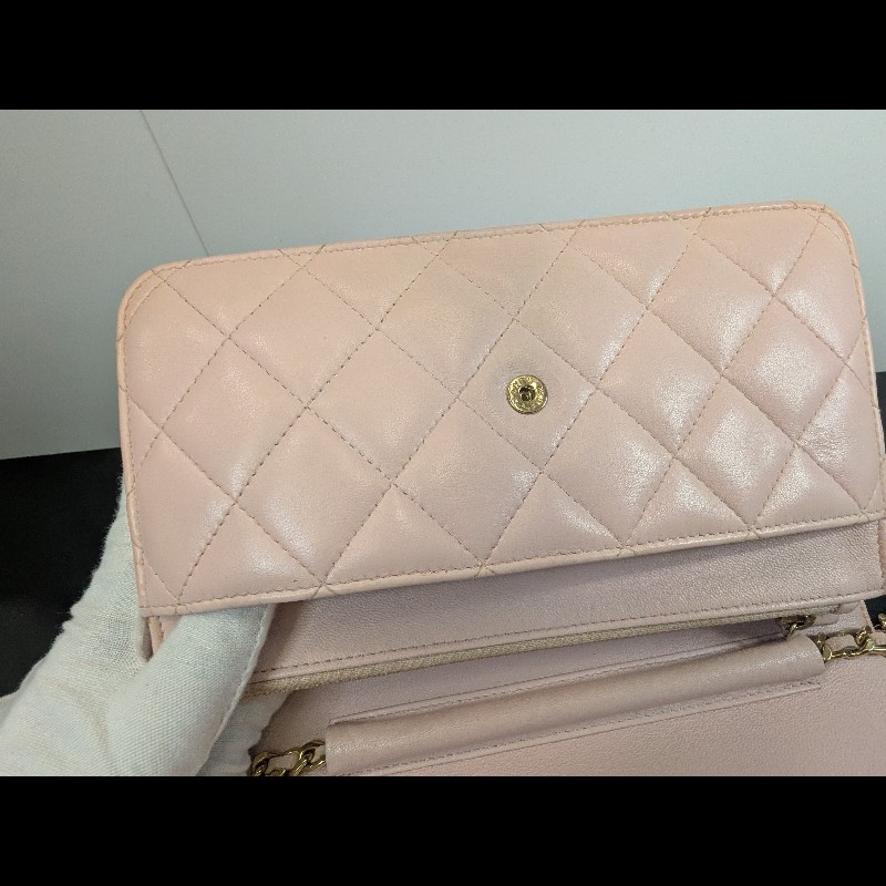 Chanel 稀有櫻花粉 小羊皮鏈條WOC 九成新-16