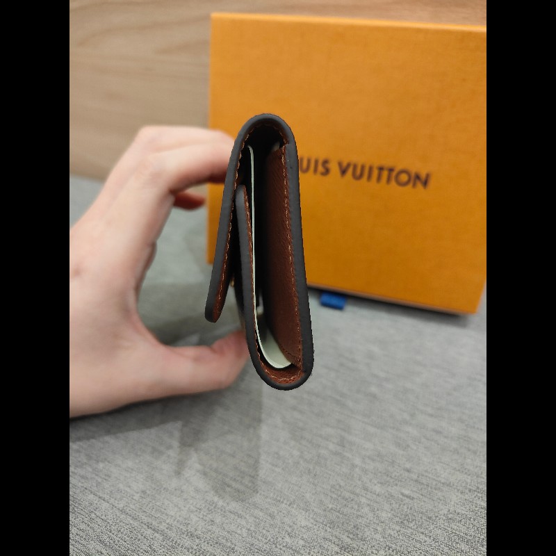 LV 六孔鑰匙包老花-10