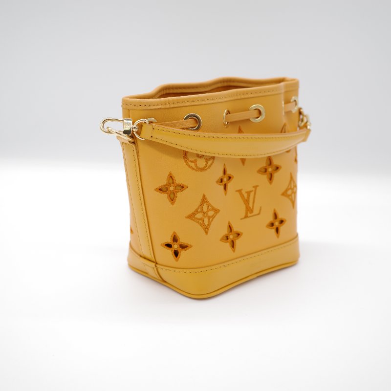 【大全配♥️限量款】Louis Vuitton 路易威登 向日葵黃 太陽黃 小牛皮 刺繡 Logo NanoNoé 小水桶包 單肩 手提包 M81266-3