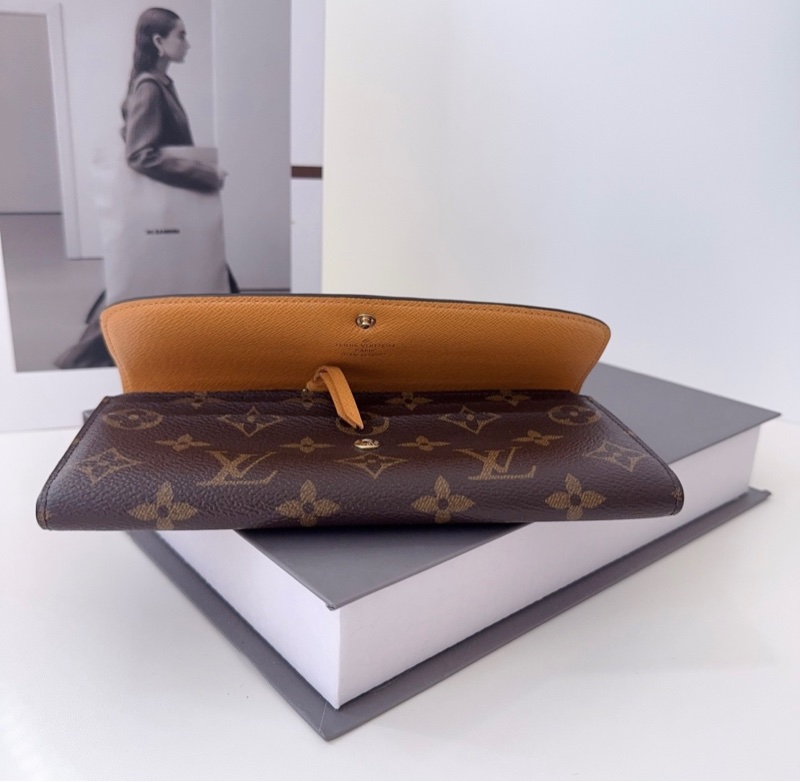 LV 路易威登 豆豆錢包 黃色內裡-6