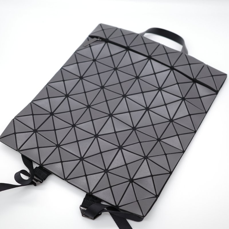 Issey Miyake 三宅一生 BaoBao系列 深灰色 拉鍊 雙肩包 書包 電腦包-5