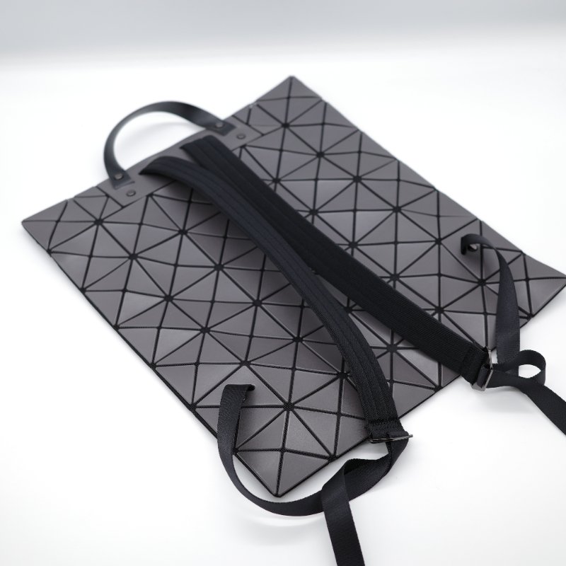 Issey Miyake 三宅一生 BaoBao系列 深灰色 拉鍊 雙肩包 書包 電腦包-6