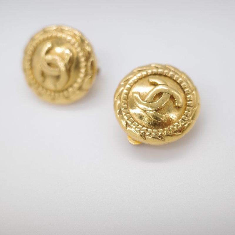 Chanel 香奈兒 Coco Mark 經典 CC 合金鍍金 復古耳夾-1