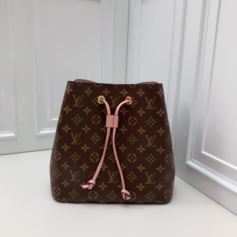 LV路易威登 neonoe粉水桶包-1
