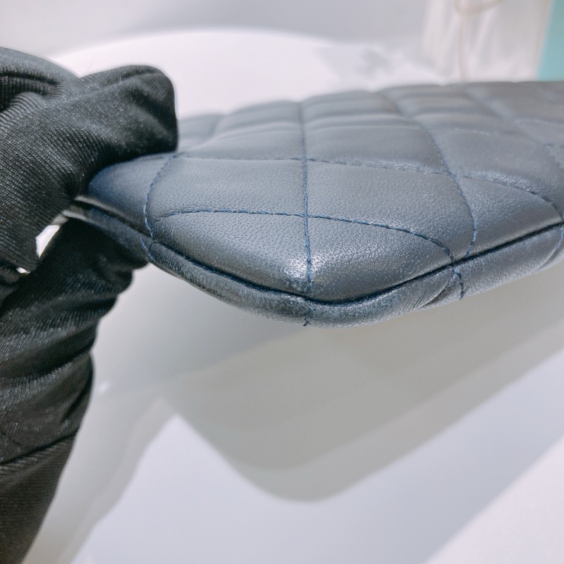 TW4533 CHANEL 香奈兒經典菱格款拉鍊手拿包包ZIPPER CLUTCH LAMBSKIN-18