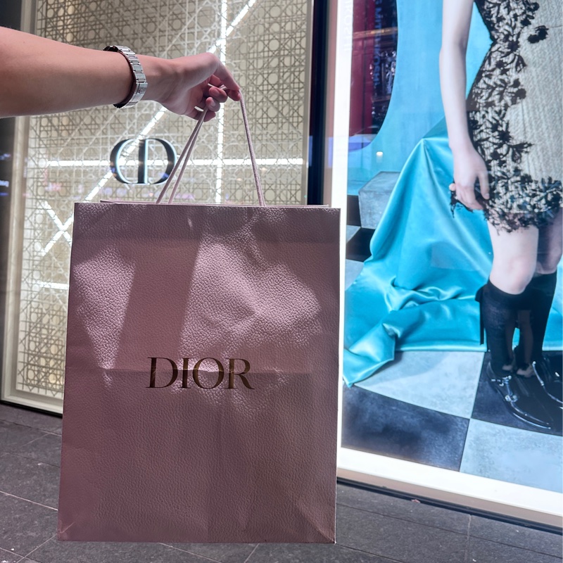 年終出清🎉Dior caro 象牙色小牛皮小型包款-8