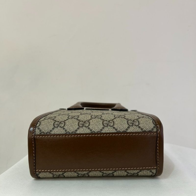 GUCCI 咖邊PVC琴譜包INTERLOCKING-3