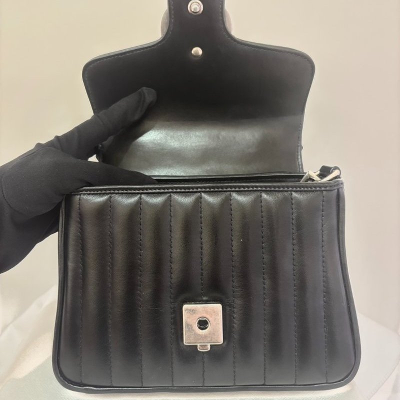 GUCCI Marmont 黑牛皮幾何 Handle 小斜背包-2