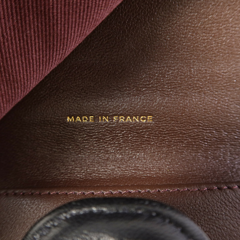 CHANEL 羊皮皮革Trifold Wallet金扣錢包-7