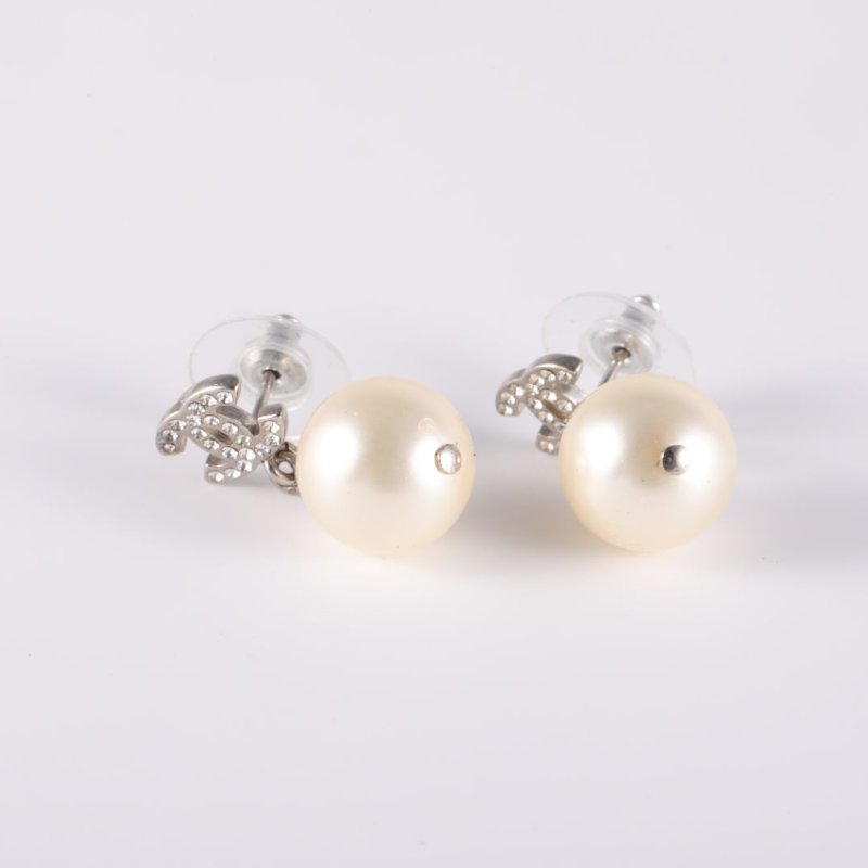 CHANEL 合金珍珠耳釘耳環-1