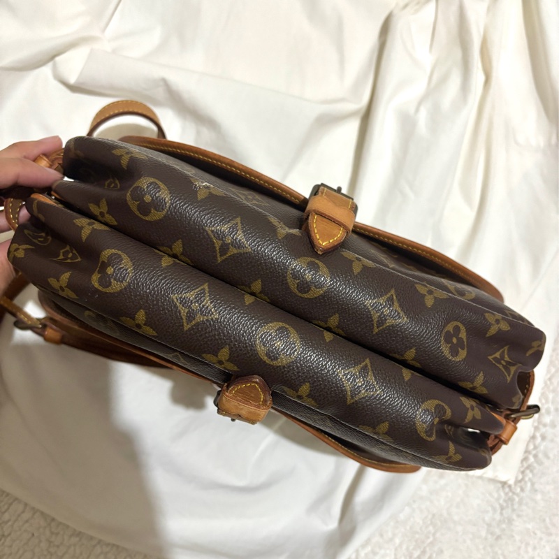 LV 雙子星 Louis Vuitton saumur 雙面馬鞍包-3