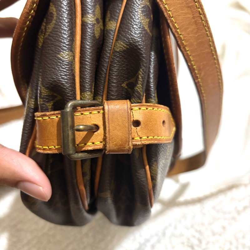 LV 雙子星 Louis Vuitton saumur 雙面馬鞍包-10