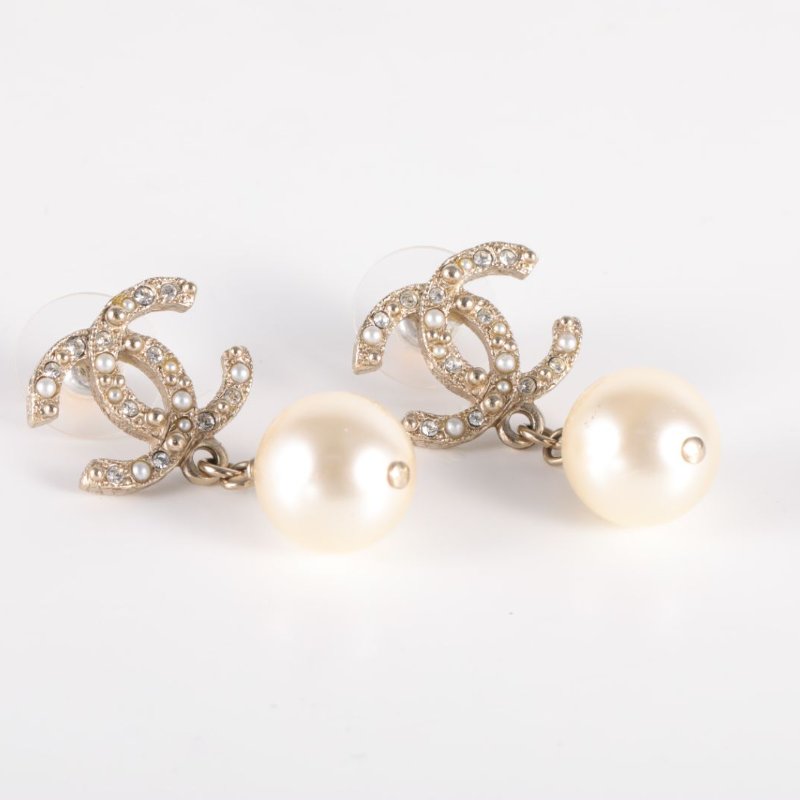 CHANEL 合金15V經典雙C珍珠耳環耳環-1