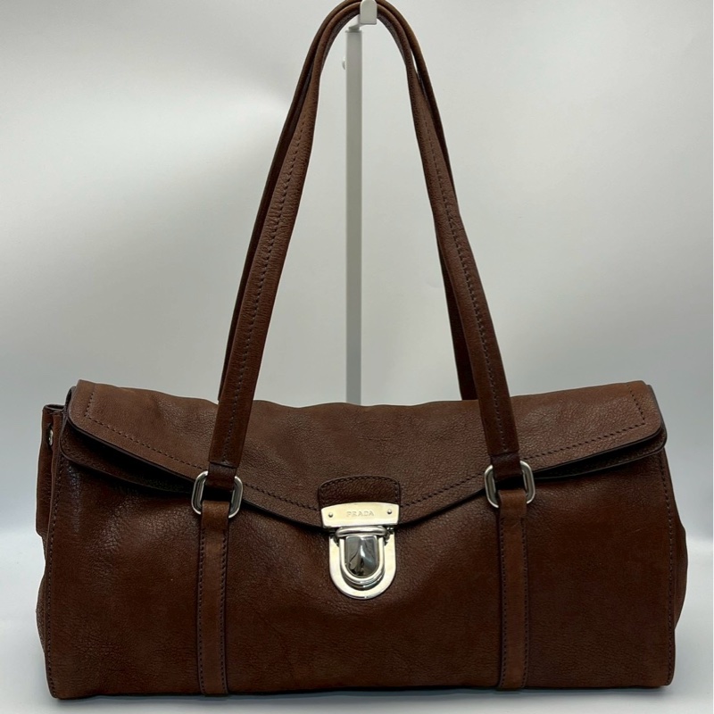 🏷️ Prada 咖啡色牛皮Hobo-13