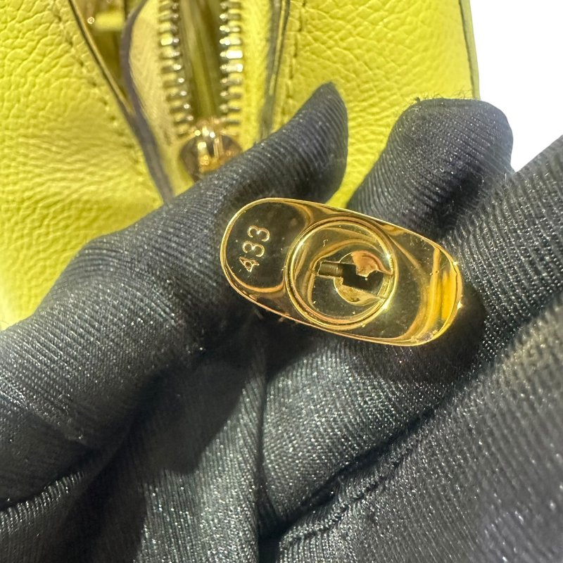 【美收精品】LV黃色皮革壓花小手提包 4-404-10