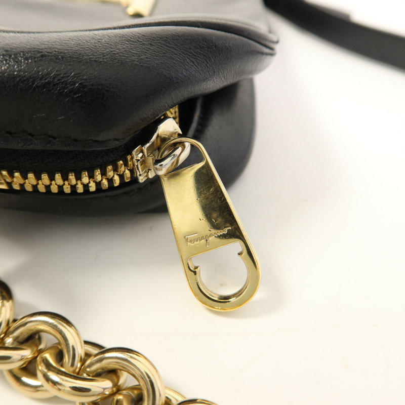 Salvatore Ferragamo 牛皮皮革Gancini Camera Bag金扣肩背袋-11