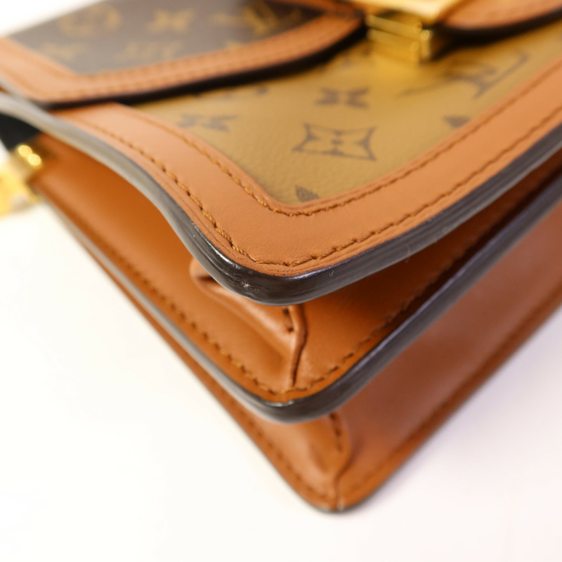 LOUIS VUITTON Monogram/Monogram Reverse Dauphine MM金扣手挽肩背兩用袋棕色-12
