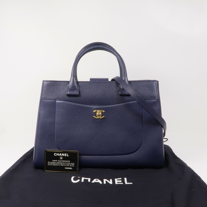 CHANEL 牛皮皮革Neo Executive 2way Shoulder Bag金扣手挽肩背兩用袋-18