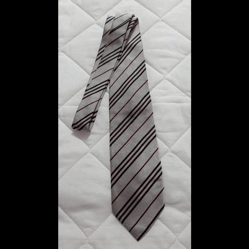 （日本製MIJ）BURBERRY博柏利 BLACK LABEL 黑標 戰馬 銀黑紅斜紋絲質領帶-1