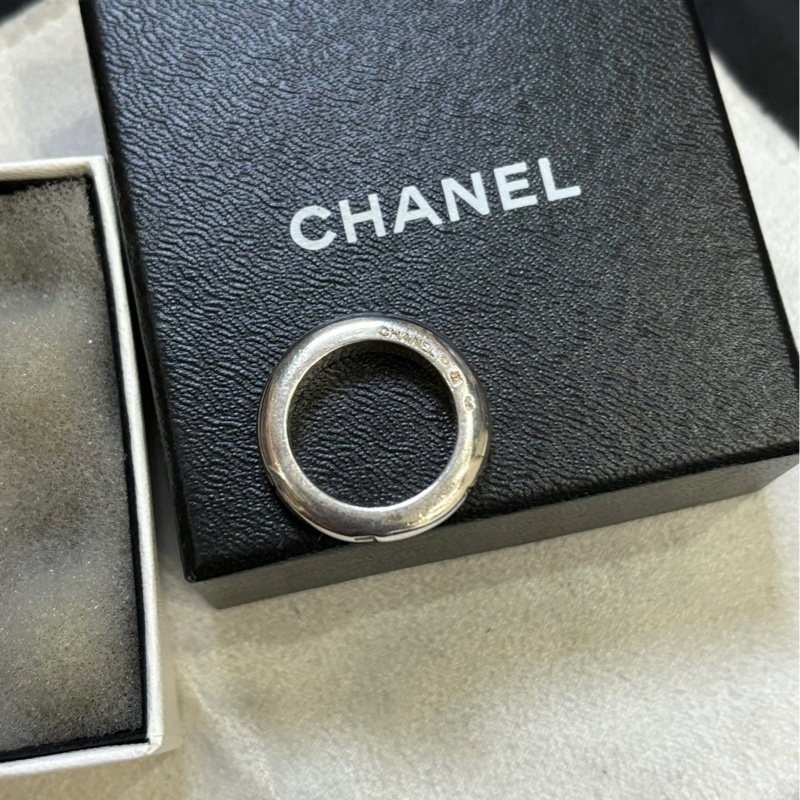 【閒置❤️】 Chanel 925銀窄版圓戒指-0
