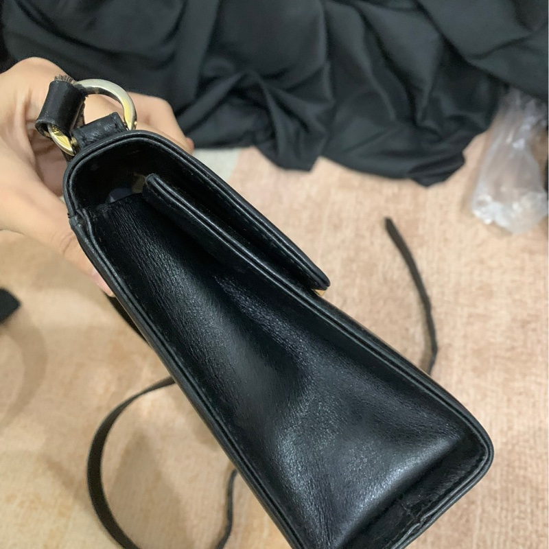 【近新閒置❤️】 Salvatore Ferragamo mini馬蹄扣  斜挎包 單肩包-5