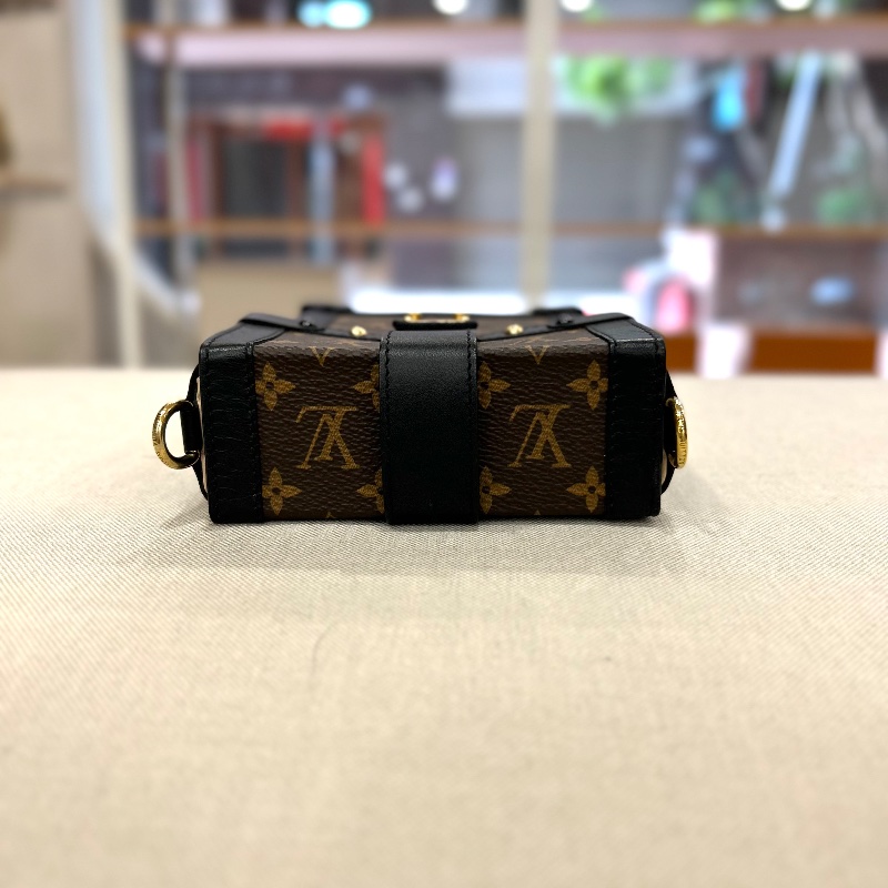 LV 老花 Monogram Pochette Trunk Verticale M63913 晶片款-19