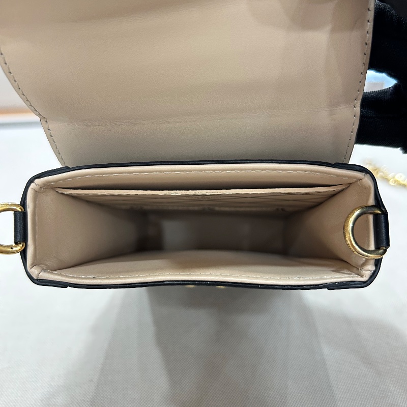 LV 老花 Monogram Pochette Trunk Verticale M63913 晶片款-21