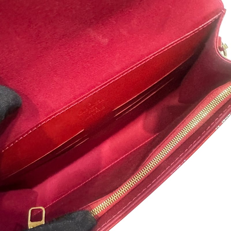 【美收精品】LV 紅色矽膠皮肩背包 4-406-16