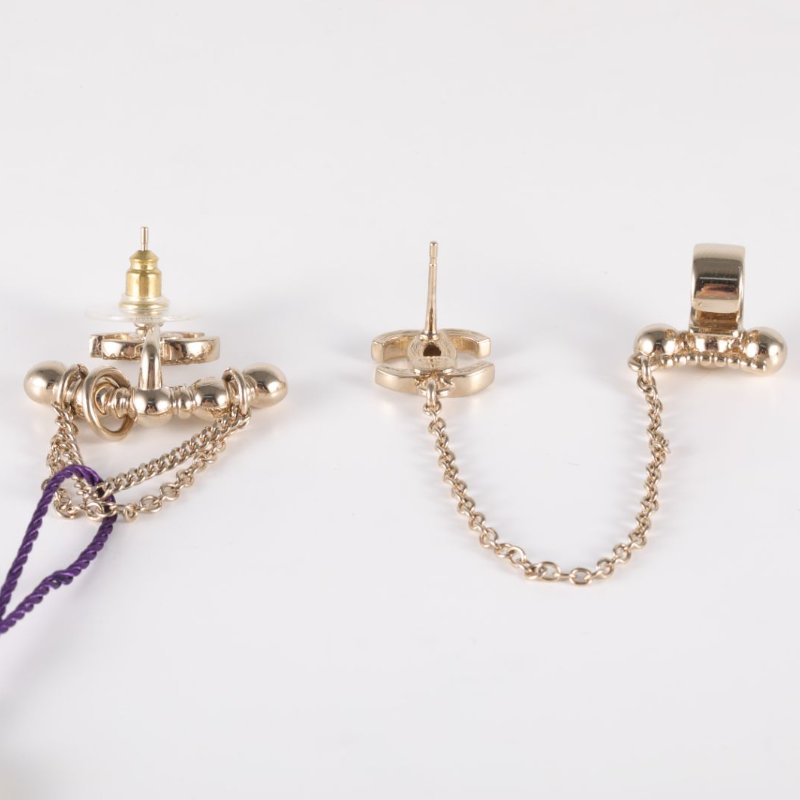 CHANEL 合金22C不規則耳環AB款耳釘耳環-3