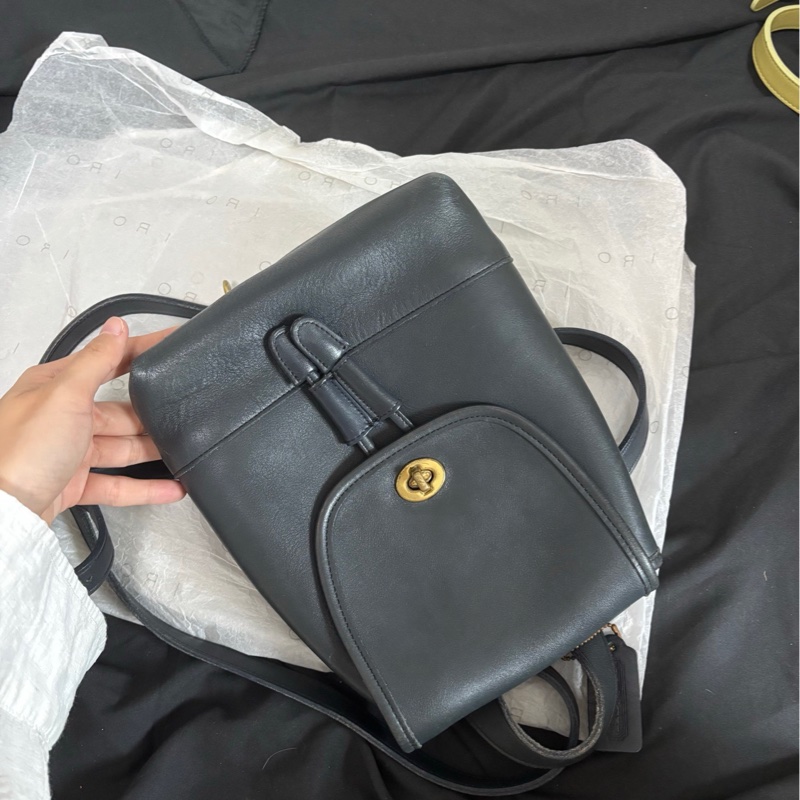 【近新閒置❤️】old coach 深藏藍色mini雙肩包-0