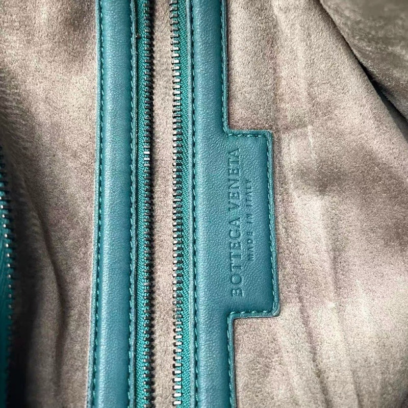 【近新閒置❤️】 bv 綠松石孔雀藍中號和尚包單肩包 手提包-3