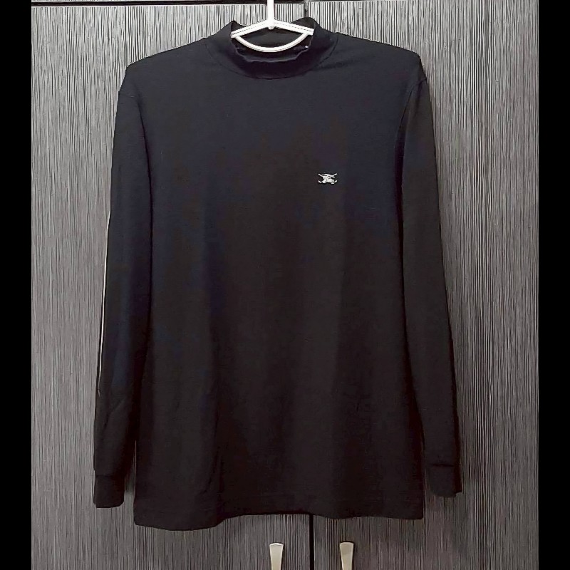 （日本製MIJ）BURBERRY 博柏利 GOLF高爾夫球 戰馬 男黑色超彈性柔軟小立領長袖上衣L-0