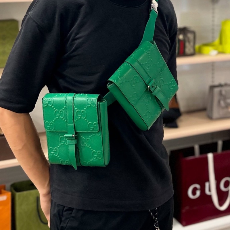 Gucci GG 壓紋鏤空雙層腰包-4