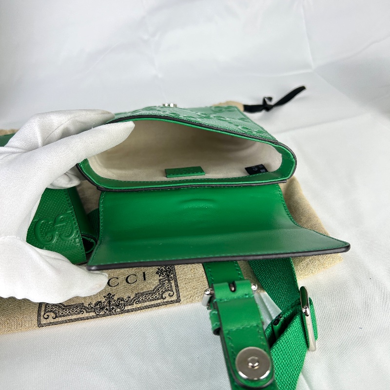 Gucci GG 壓紋鏤空雙層腰包-15