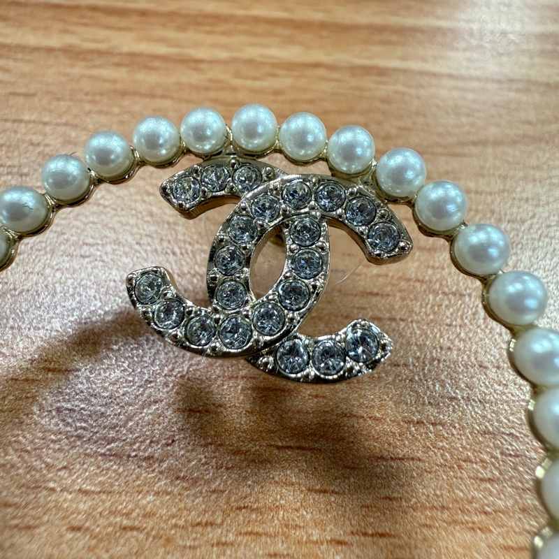 Chanel 香奈兒 珍珠耳環 大圓圈耳環 鑲鑽耳環 貼耳耳環 耳針-4