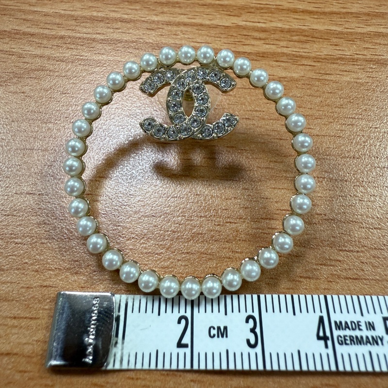 Chanel 香奈兒 珍珠耳環 大圓圈耳環 鑲鑽耳環 貼耳耳環 耳針-8