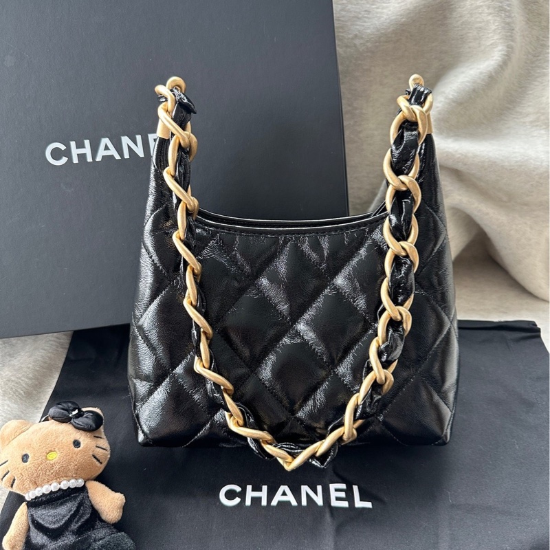 【配件：防塵袋 💕】Chanel 25A hobo 小號 黑金 黑色 金扣 粗鏈條 油蠟皮 羊皮 手提 單肩 腋下-1